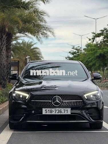 Mercedes-Benz E300 2022 Đen SIÊU MỚI 1V HƠN