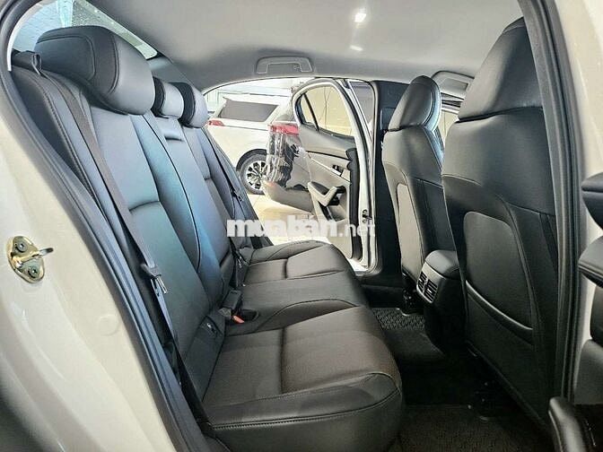 Mazda 3 Luxury 2026 1.5AT 68km