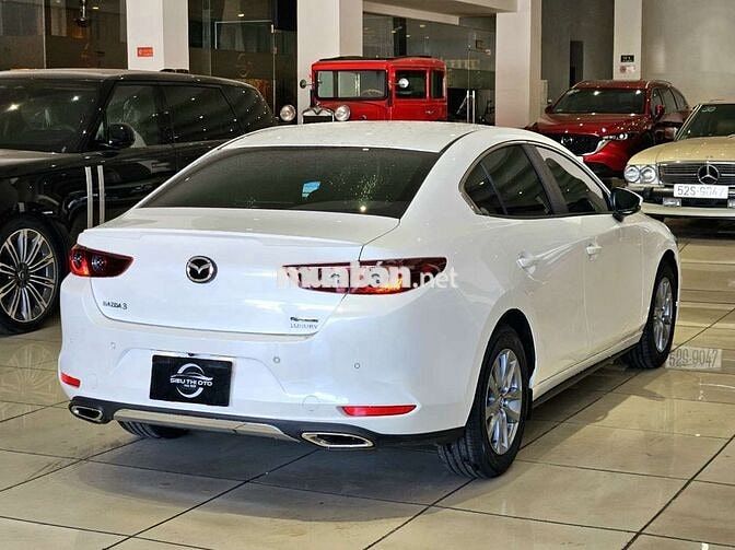 Mazda 3 Luxury 2026 1.5AT 68km