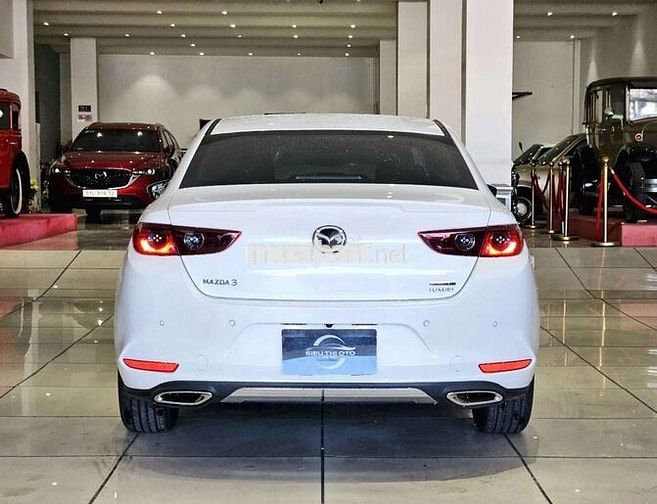 Mazda 3 Luxury 2026 1.5AT 68km