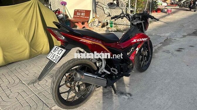 Honda Sonic 150 2018 Đỏ đen ( hỗ trợ góp )