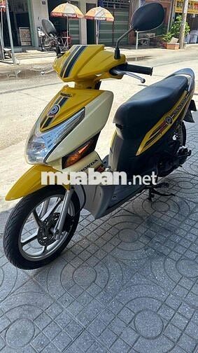 Honda Click 110 2009 Vàng đen ( hỗ trợ góp )