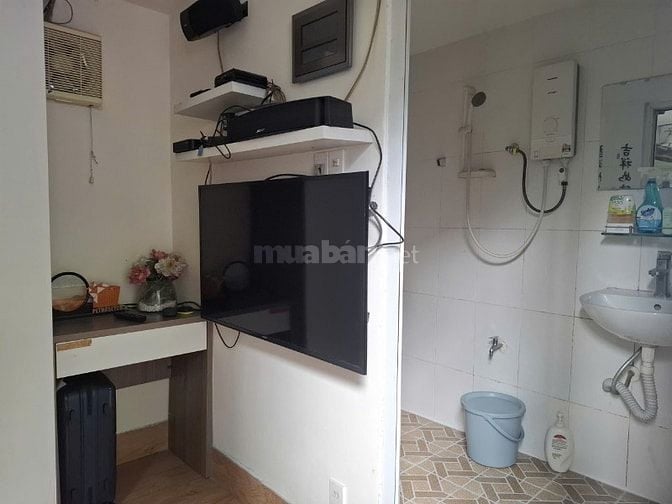 Cho thuê nhà Vườn , mặt đường số 12m  P Bình Trưng Đông , Quận 2 cũ 