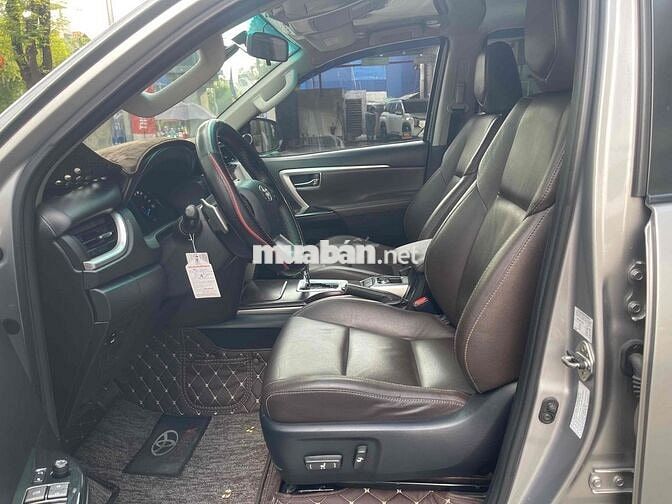 Toyota Fortuner 2.7AT 2017 / Thương lượng