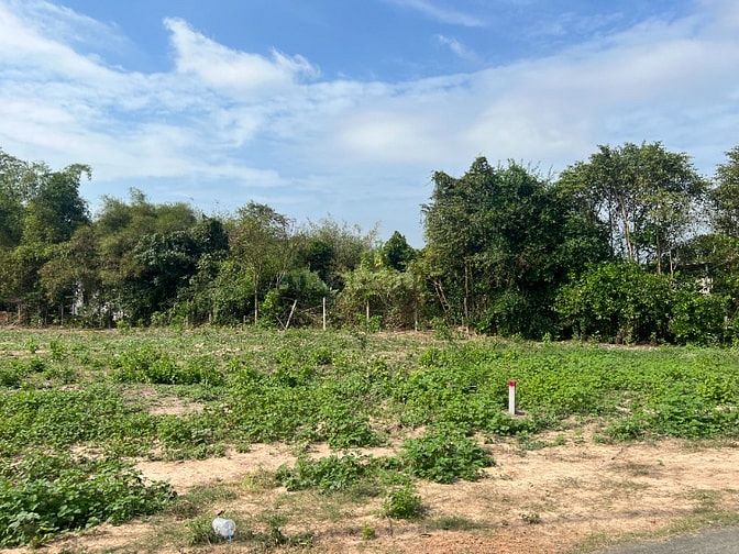 Đất vườn 642m² - Mặt tiền đường - SHR - Yên tĩnh mát mẻ Gần Chợ, Metro