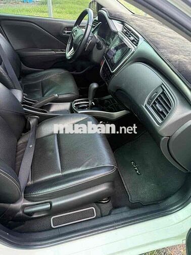 Honda City Trắng 2018 top Odo 60.000k