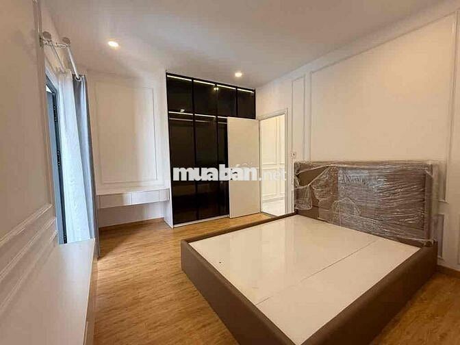 70M2 NGANG BỀ THẾ 6M LẠC LONG QUÂN - THÔNG THÀNH MỸ 4 TẦNG MỚI ĐẸP .