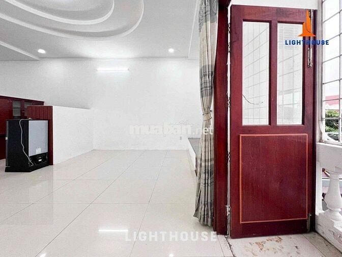 2 PHÒNG NGỦ 80m2 SIU TO NGAY NGÃ 4 GA