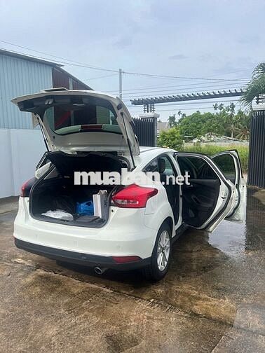 Ford cus 2018 chính chủ màuTrắng 85.000 km