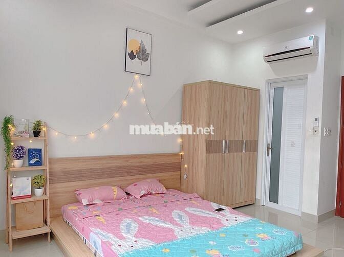 Chính chủ cho thuê CHDV full NT đối diện trường Đại học RMIT Quận 7