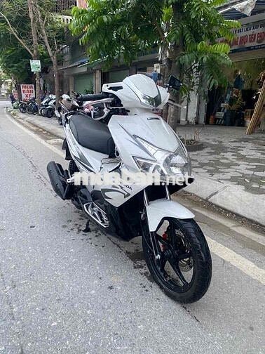 Honda Airblade fi êm chất đẹp như hình