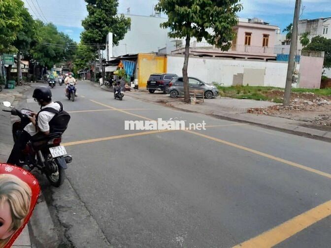Đất mặt tiền Huỳnh Thị Hai. Gần đường Nguyễn Ảnh Thủ. Vị trí đẹp 