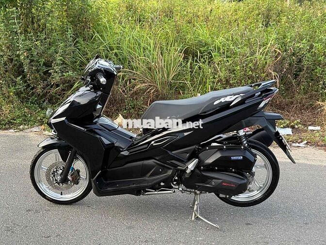 AB 2024 mâm crom bi cầu âu đỳ phụt sau máy móc rin