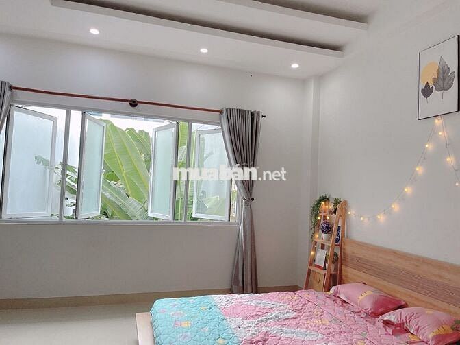 Chính chủ cho thuê CHDV full NT đối diện trường Đại học RMIT Quận 7
