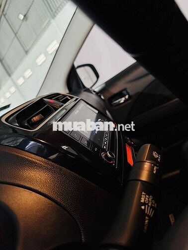 Mitsubishi Attrage Premium 2025 Trắng