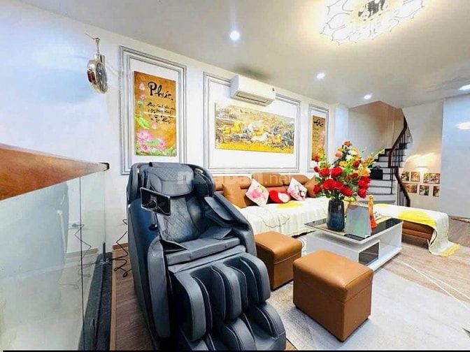 Bán Nhà Ô Đồng Lầm, Đống Đa 35m, 6 tầng, mt 3.6m, giá 11.2 tỷ.