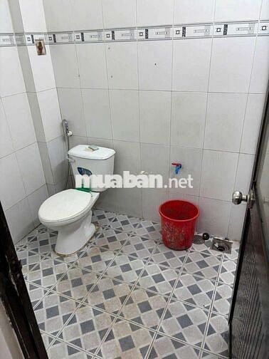 cho thuê nhà kinh doanh online kho hàng.. 