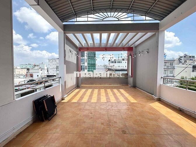 Khai trương căn hộ studio/ 1pn/ penhouse ngay mặt tiền Nguyễn Thị Thập