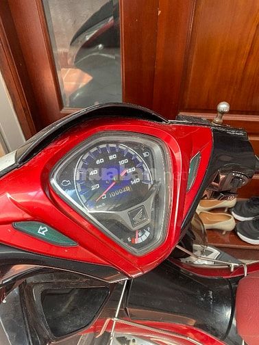 Bán Honda Air Blade 2011 bản thể thao, màu trắng đỏ và đen