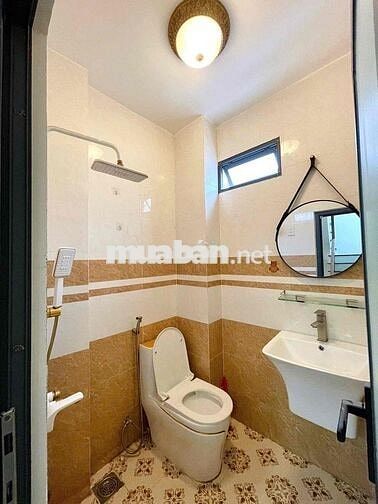 STUDIO BAN CÔNG SIÊU THOÁNG FULL NỘI THẤT 30m2 VÀO QUẬN 1 4 PHÚT ĐI XE