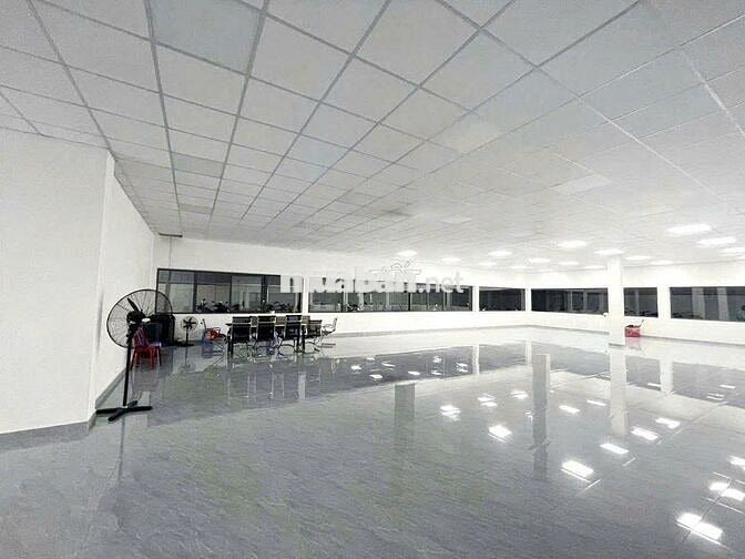🔥 CHO THUÊ MẶT TIỀN NGUYỄN TRI PHƯƠNG DT 20M X 30M SD 1100M2, QUẬN 5 🔥