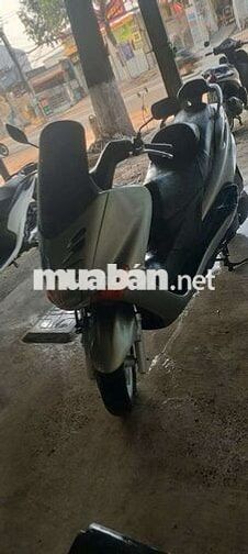 Yamaha Majesty 125cc Bạc