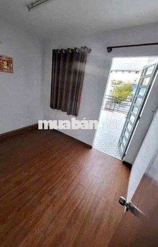 NC MẶT TIỀN QUẬN 5 ( 1 trệt , lửng , 2 lầu , sân thượng) , máy lạnh