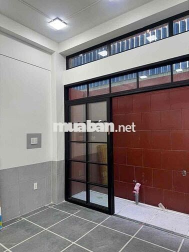 NHÀ MỚI HOÀN THIỆN MẶT TIỀN KD GẦN NGAY CHỢ HIỆP BÌNH, SÂN ĐẬU ÔTÔ