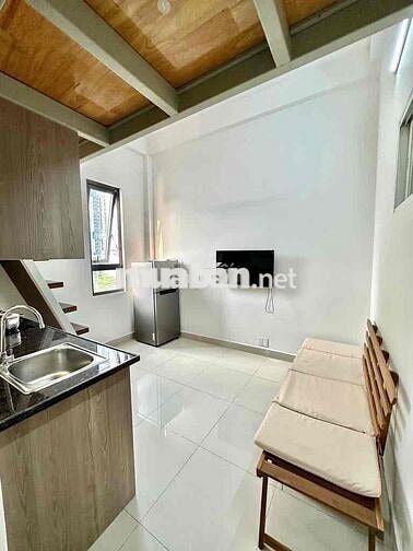DUPLEX CỬA SỔ MÁY GIẶT RIÊNG FULL NỘI THẤT NGAY TRUNG TÂM BÌNH THẠNH