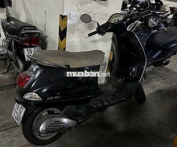 Bán XÁC Piaggio Vespa LX150 2010 Đen