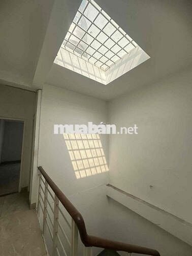 MẶT TIỀN HỒNG HÀ P.2 TÂN BÌNH - 67M2 - 5 TẦNG - GẤP BÁN GIẢM 1 TỶ