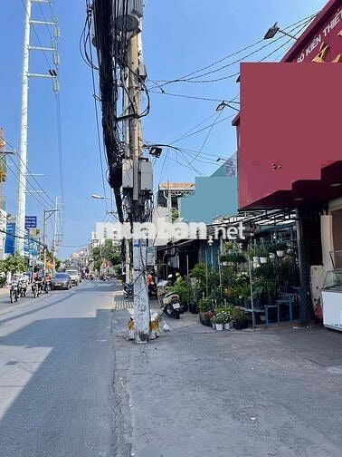 Cho thuê nhà Mặt Tiền Đường Âu Cơ, Phường 10, Quận Tân Bình . 