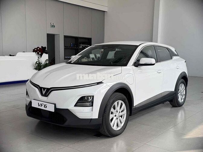 VF6 Sẵn Kho, Showroom MỚI  ưu đãi KHỦNG