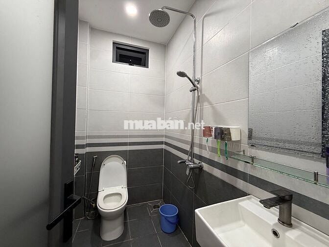BÁN NHÀ TRƯỜNG THỌ 100M² – KẾT CẤU 2 TẦNG – ĐÓN SÓNG VÀNH ĐAI 2 KHỦNG