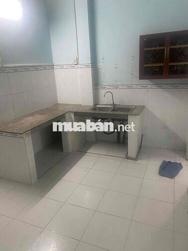 nhà huỳnh thị hai chỉ có 5tr/ tháng