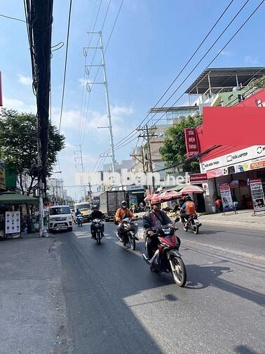Cho thuê nhà Mặt Tiền Đường Âu Cơ, Phường 10, Quận Tân Bình . 