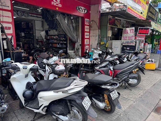 TUYỂN THỢ DỌN KIỂNG & SƠN XE MÁY ĐI LÀM NGAY