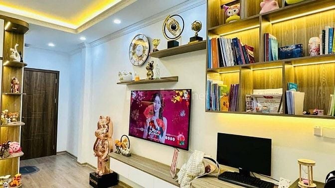 Bán Nhà Gần Phố, Tương Mai, Hoàng Mai 45m, 7 tầng, mt 4.2m, 15.9 tỷ