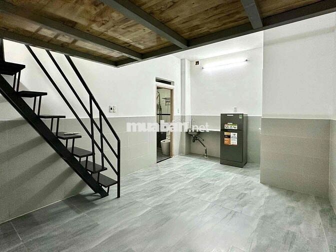 DUPLEX FULL NỘI THẤT GIÁ SINH VIÊN - Thang Máy