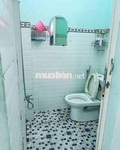 Nhà thuê Hoàng Xuân Nhị. Quận Tân Phú (3pn, 2wc) hẻm xe hơi.DTSD120M2