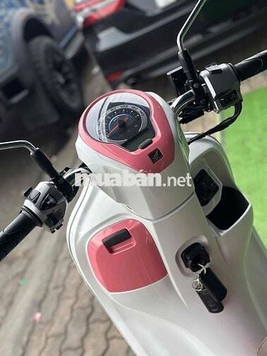 Honda Scoopy 2022 Trắng hồng 10.000km