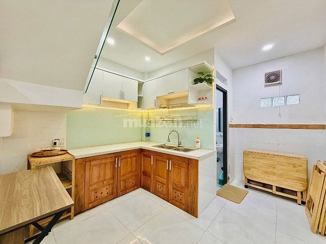 NHÀ ĐẸP 4x10 2pn 2wc có bancol chillchill