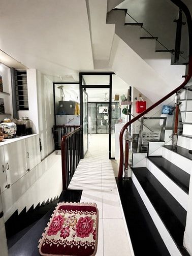 Bán Nhà riêng tại Minh Khai, 11,2 tỷ, 100m2, 9PN, 10WC, sổ đỏ giá hời