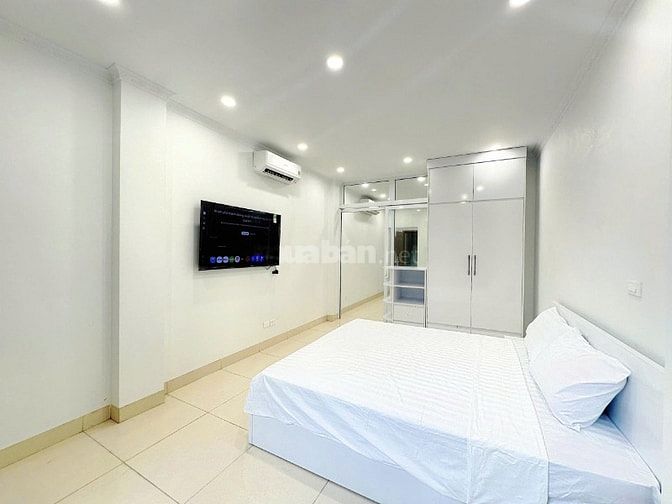 Cho thuê căn hộ Ngoc Linh Apartment - Đặng Thai Mai, Tây Hồ, 40m2, 8tr