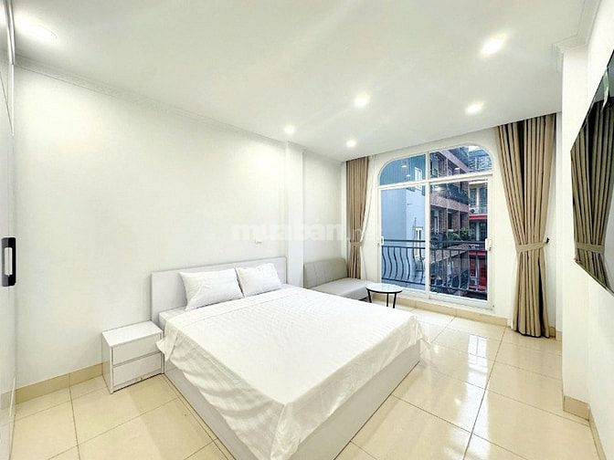 Cho thuê căn hộ Ngoc Linh Apartment - Đặng Thai Mai, Tây Hồ, 40m2, 8tr