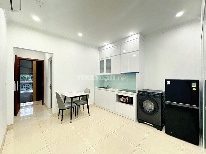 Cho thuê căn hộ Ngoc Linh Apartment - Đặng Thai Mai, Tây Hồ, 40m2, 8tr