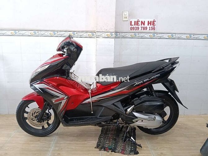 Honda Air Blade 125 Đỏ đen,bs65