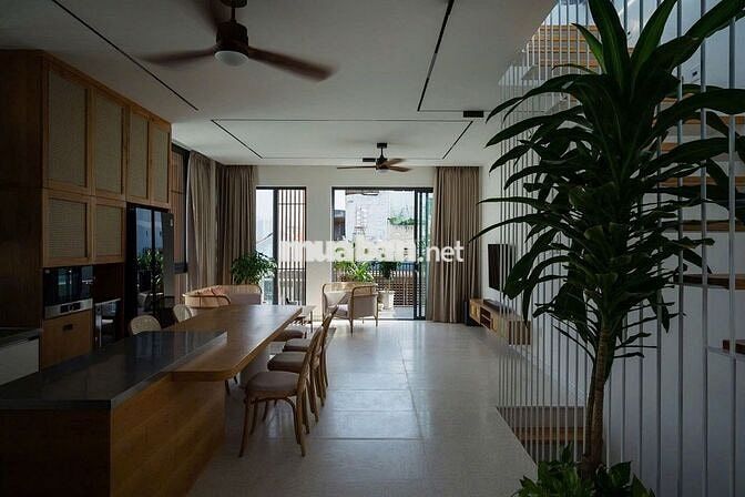 SIÊU PHẨM - 56A Lê Văn Sỹ, Quận 3. Ngang 5,5 có thang máy. Gía chỉ 3x