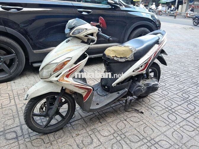 Yamaha Luvias GTX Trắng