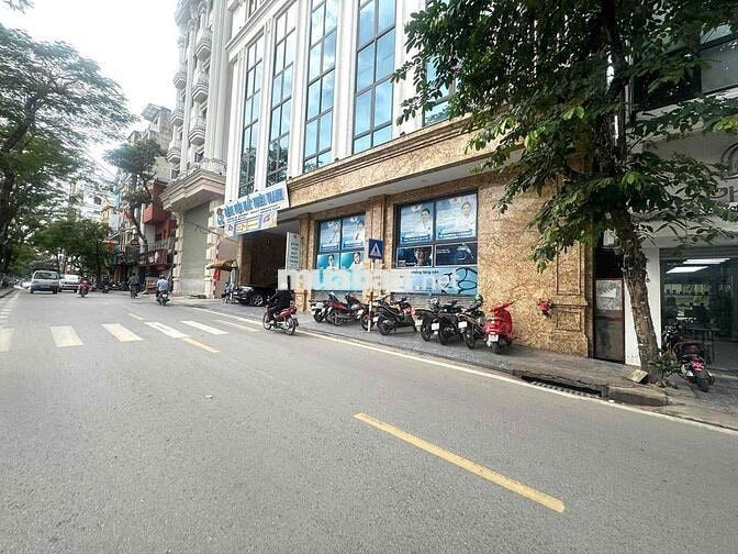 cho thuê phòng ban công , vị trí trung tâm , gần bệnh viện Tâm Anh
